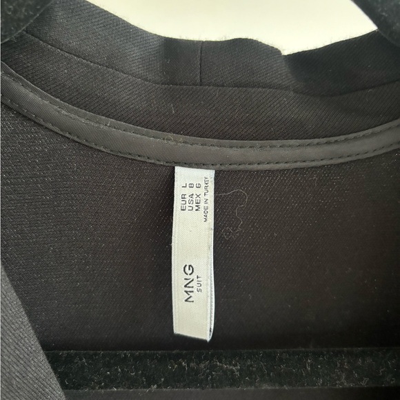 Mango mini black buttoned dress - Picture 4 of 9